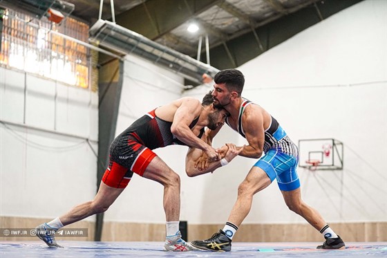 مرحله رفت و مقدماتی رقابت های لیگ برتر کشتی فرنگی باشگاههای کشور/ شیراز :